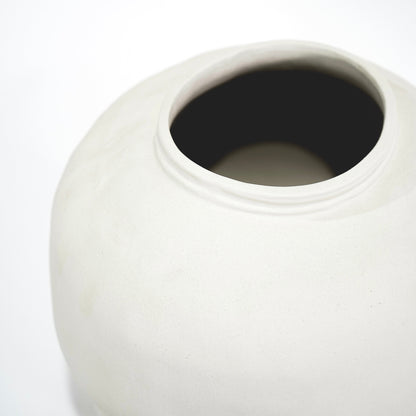Canzo Vase