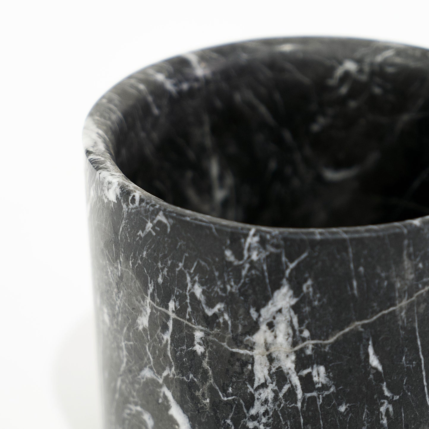 Leva Vase