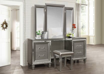 Collection de rangement pour chambre à coucher Tamsin gris argenté