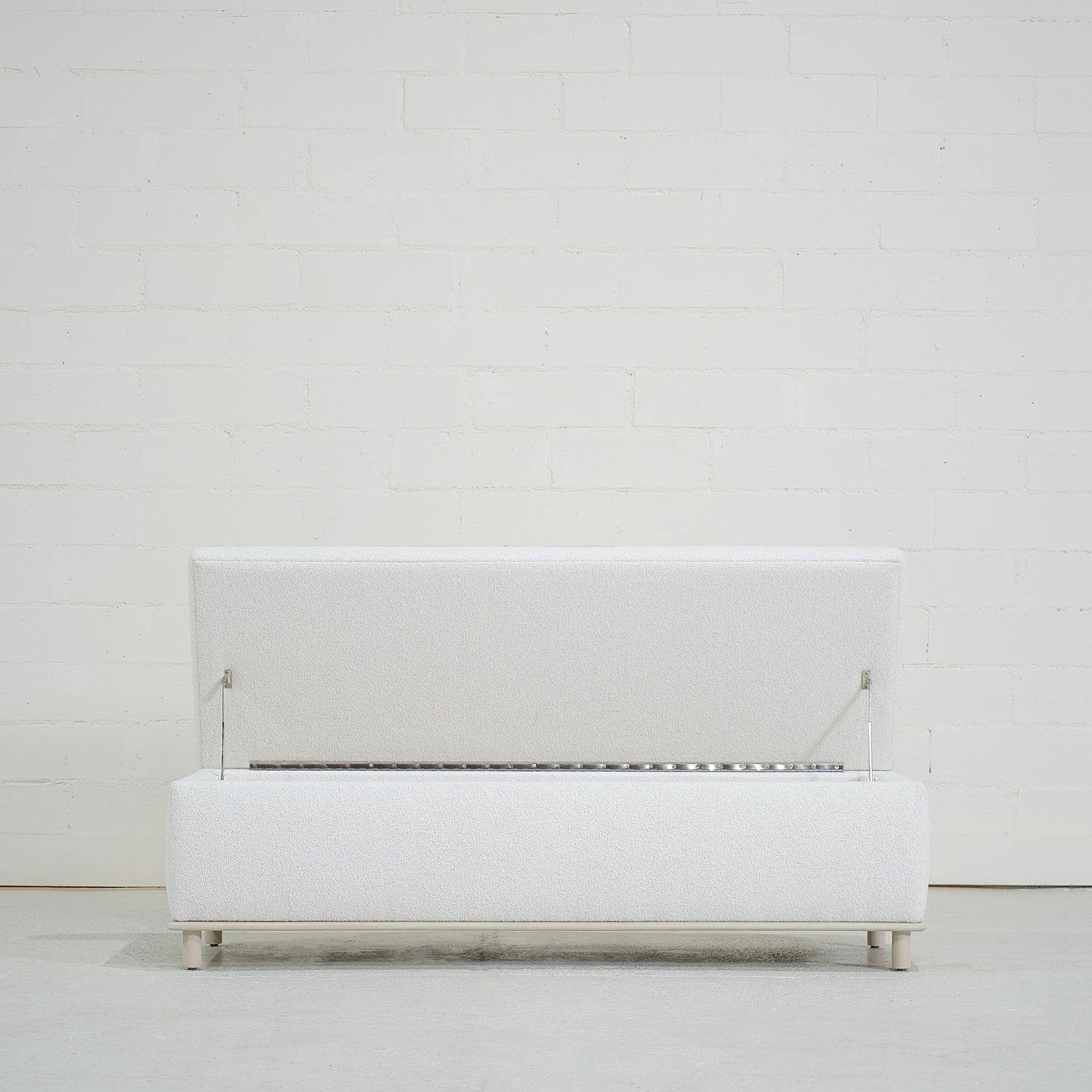 Neo Storage Bench