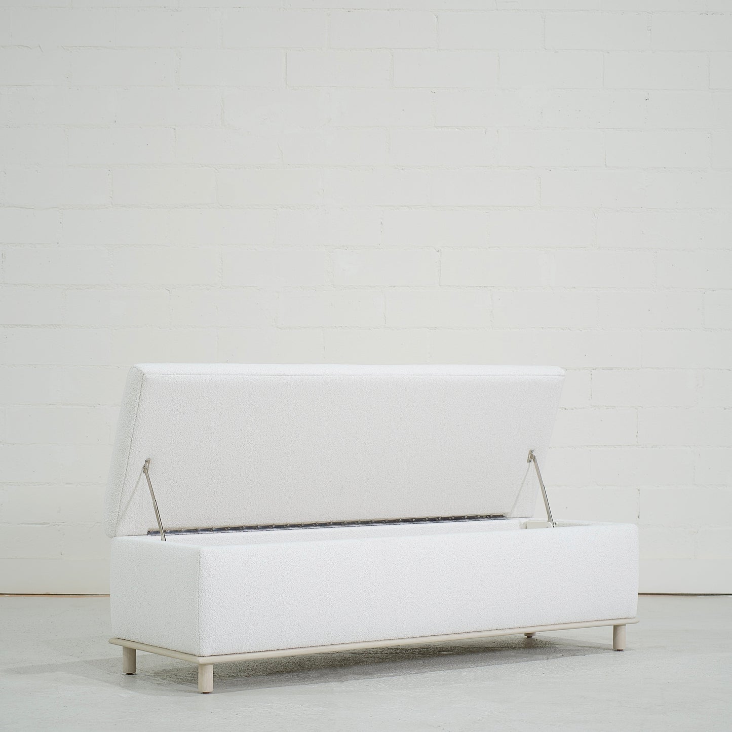 Neo Storage Bench