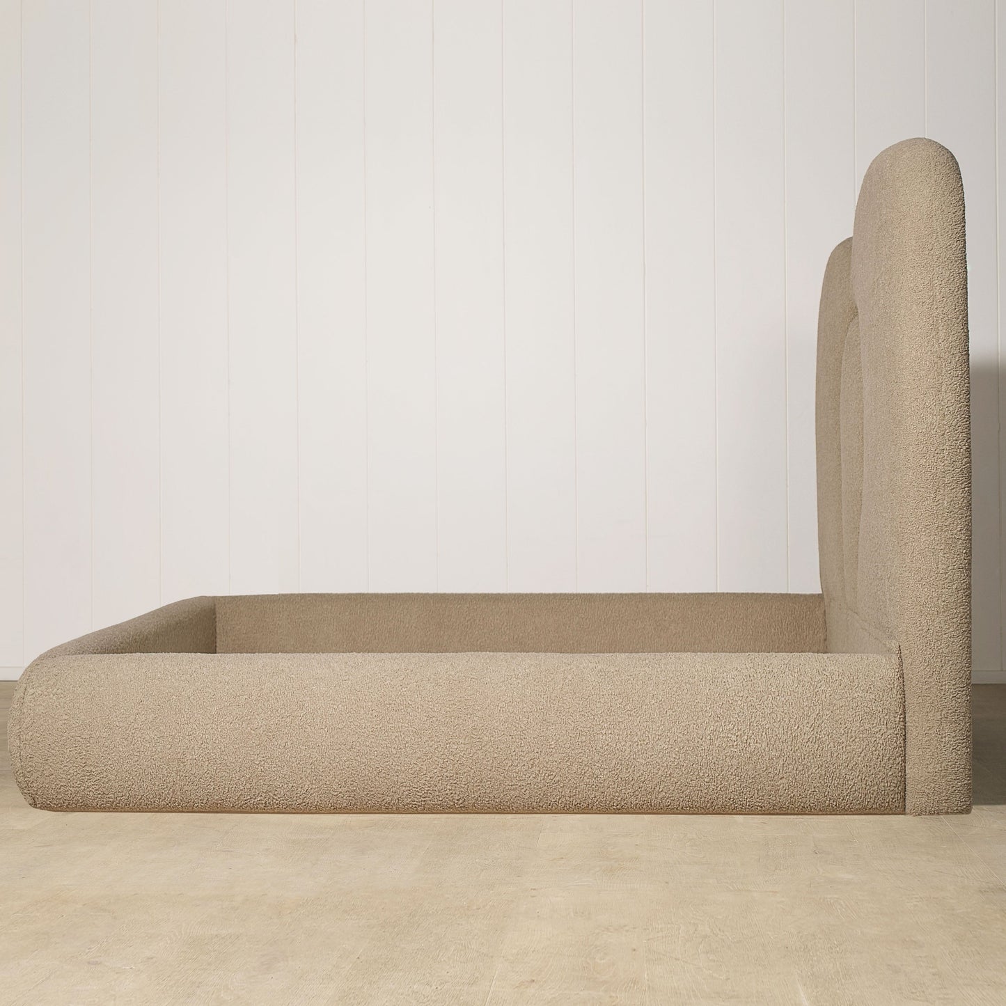 Clara Bed