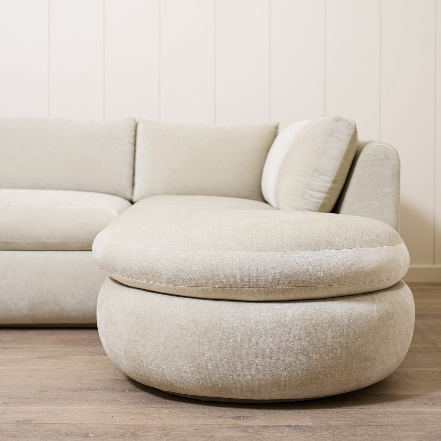 Felix Sectional