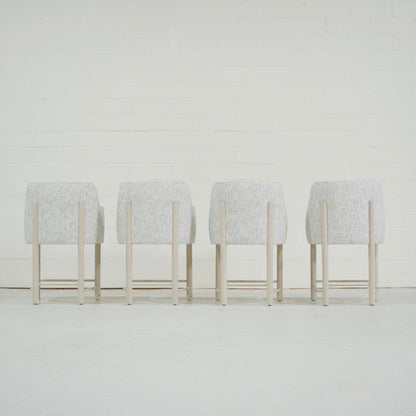 James - Counter Stool