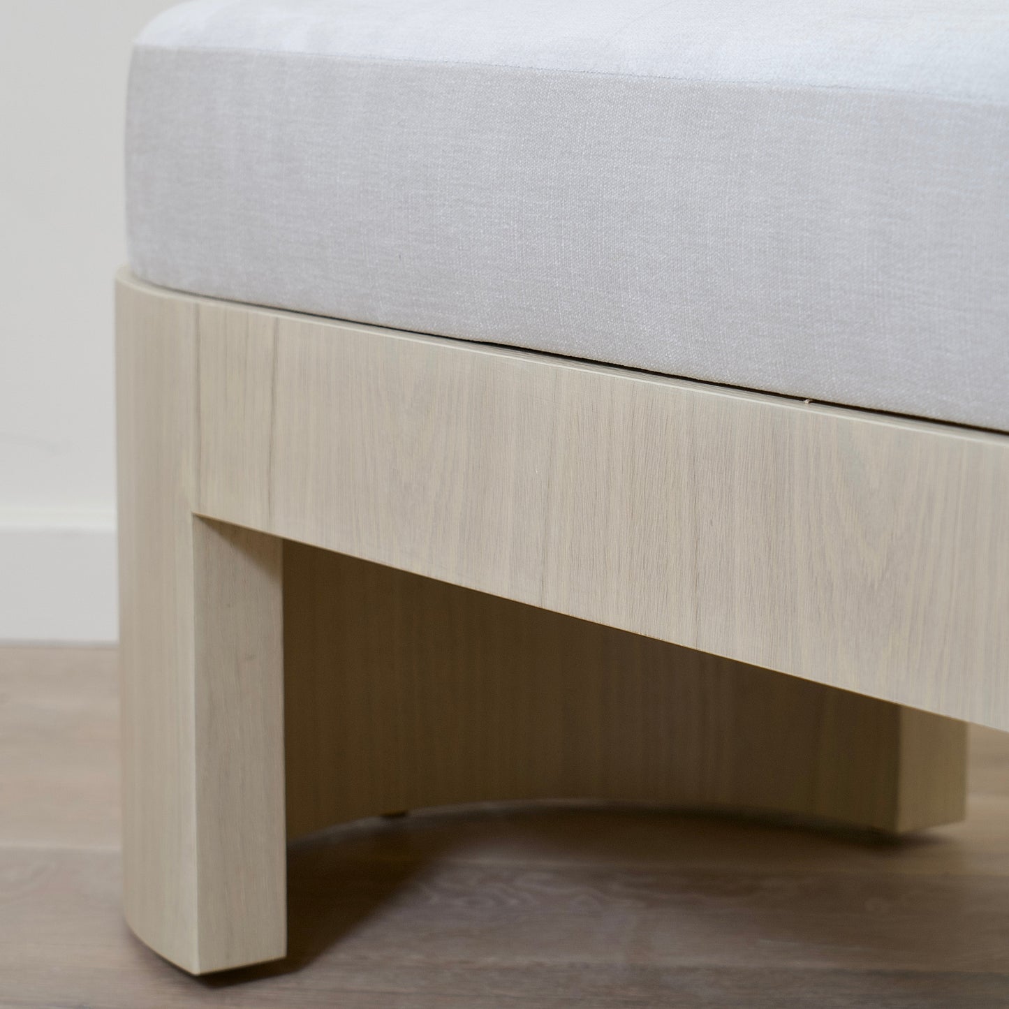 Lea Bench